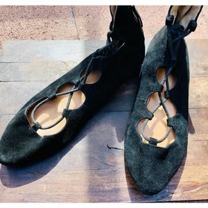 Nine West Leather Lace-Up  Ballet flats.  Size 6.5.